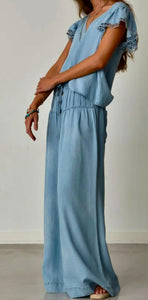Front Pleat Light Denim Pants